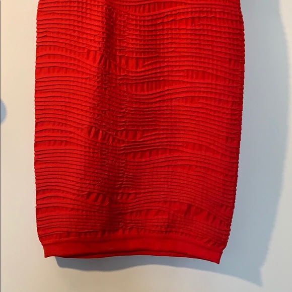 Bebe Scoop Neck Bodycon Textured Dress - Picture 8 of 8